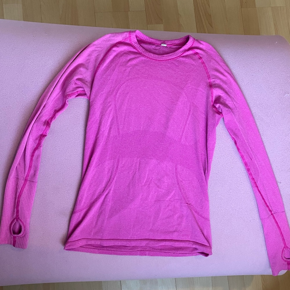Lululemon Swiftly Tech Hot Pink